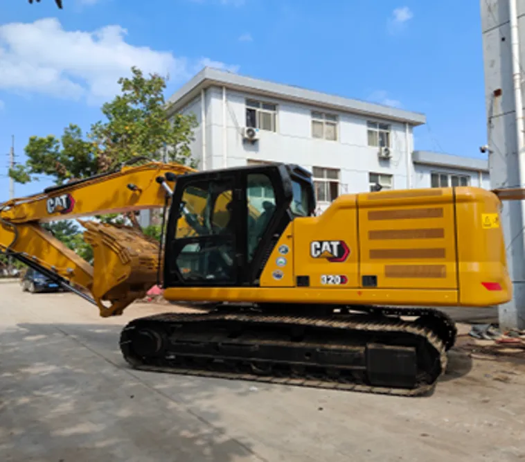 Excavadora sobre orugas CATERPILLAR 320DL (2022)