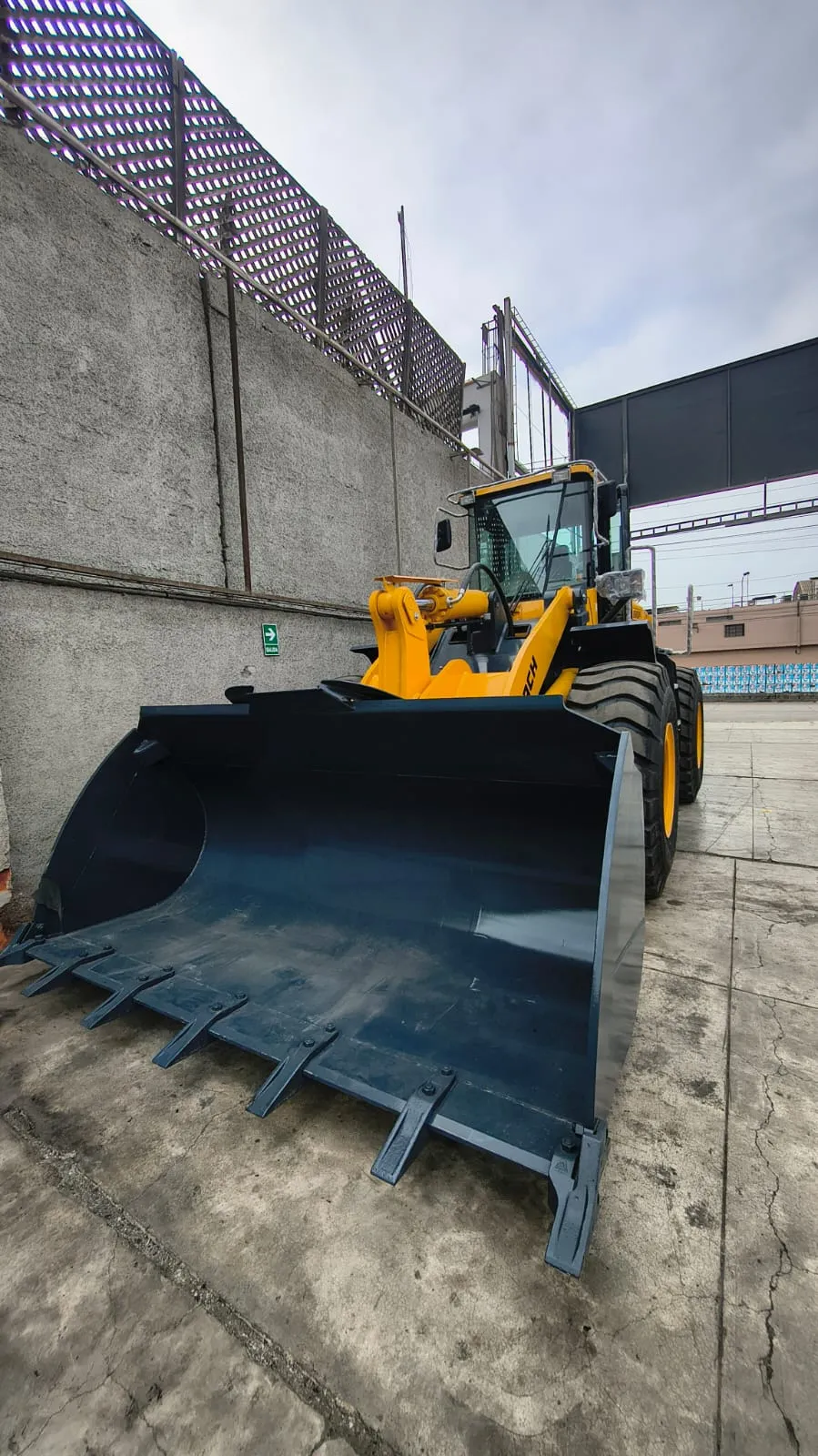 Cargador frontal Sinomach 955T (2026)