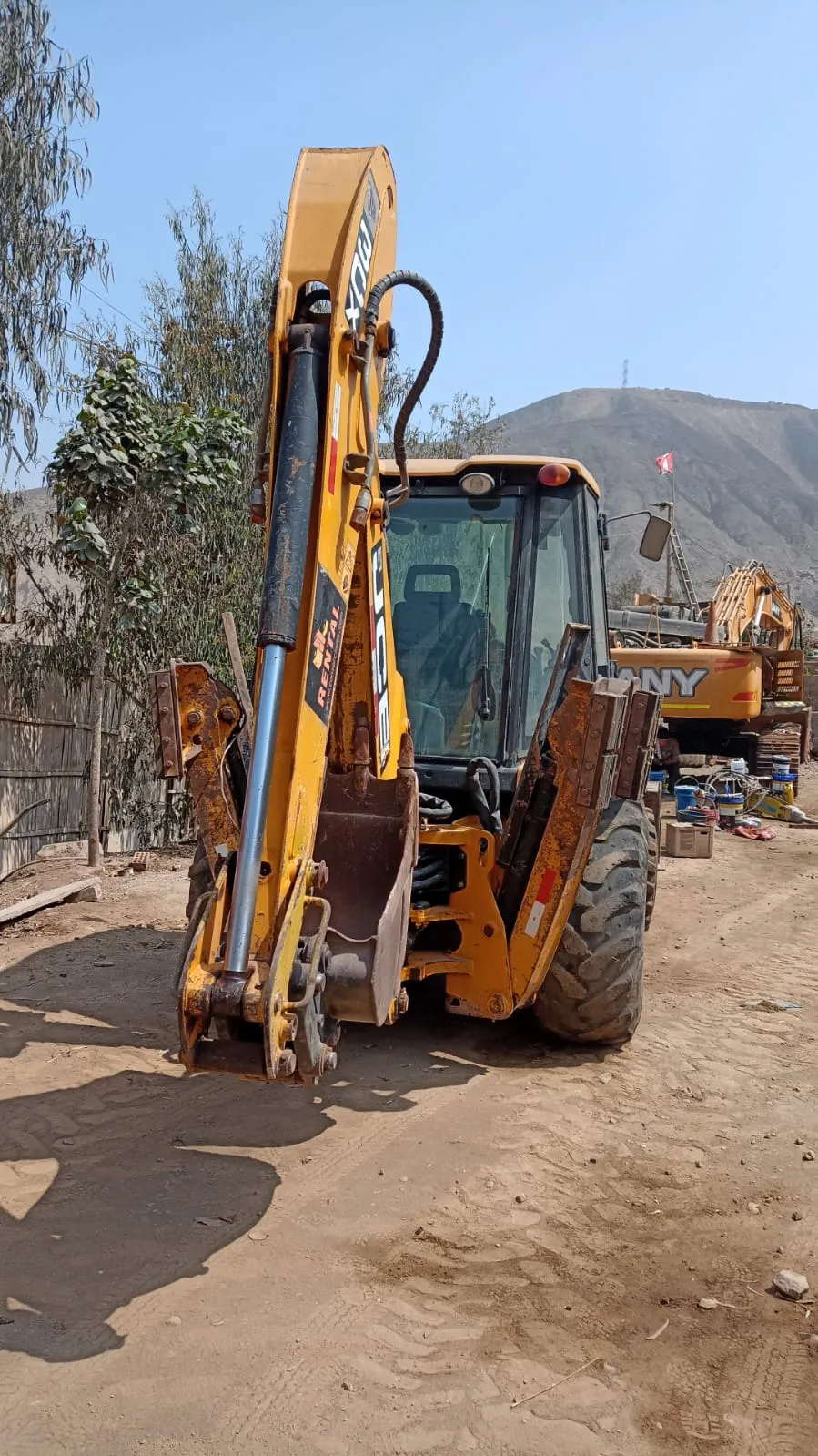 Retroexcavadora JCB 3CXB (3CXTT) (2018) - Foto # 4