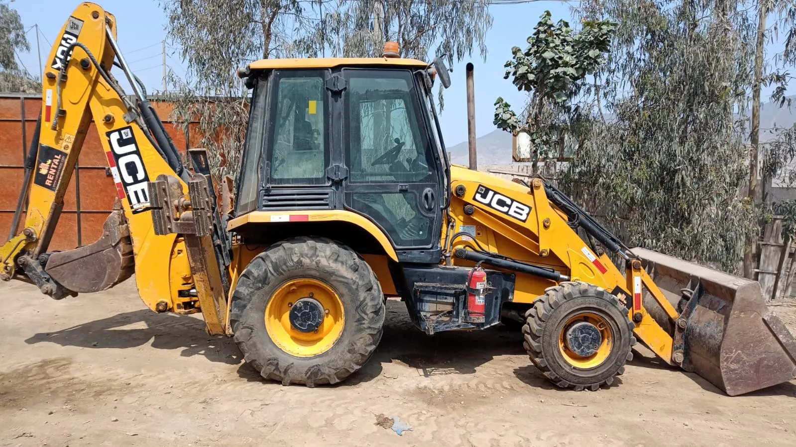 Retroexcavadora JCB 3CXB (3CXTT) (2018)