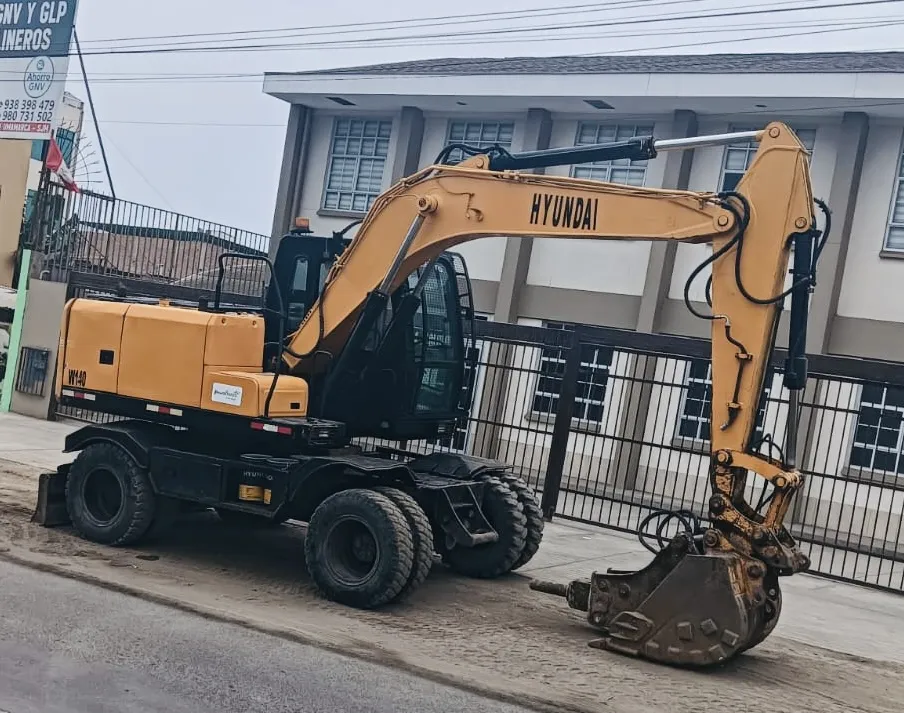 Excavadora HYUNDAI ROBEX 1400 W-7 (2005) - Foto # 2