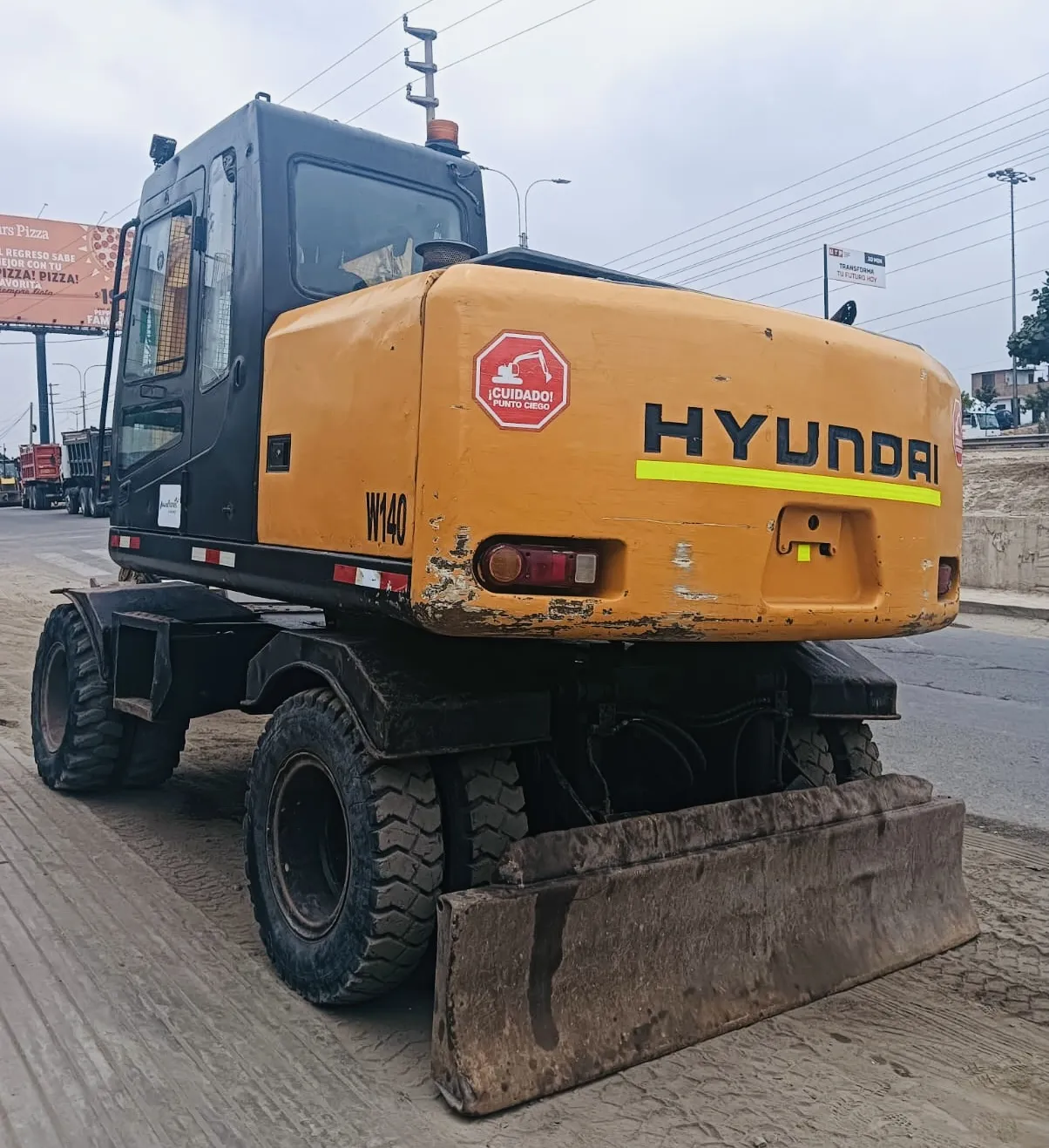 Excavadora HYUNDAI ROBEX 1400 W-7 (2005) - Foto # 5