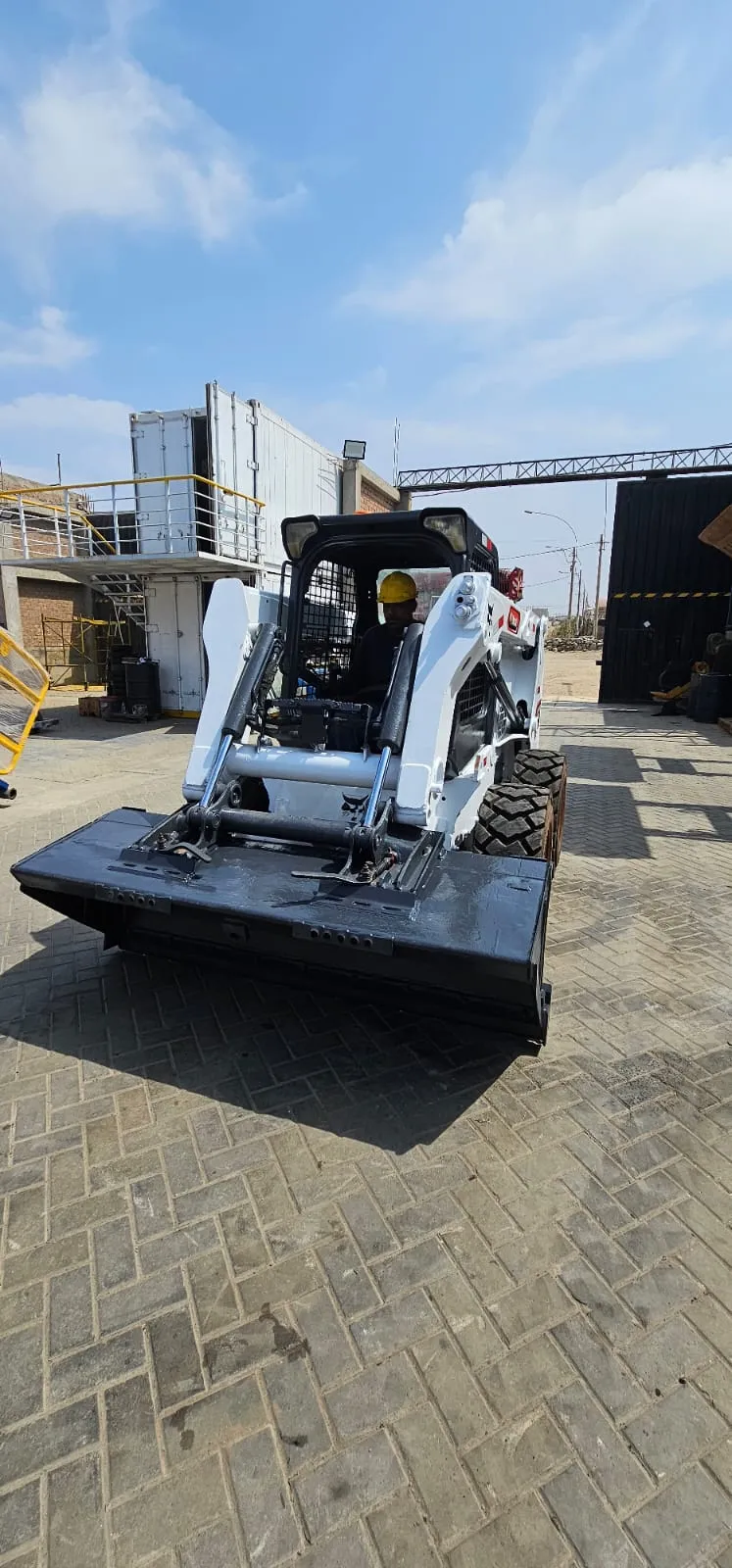 Minicargadores BOBCAT S630 (2018) - Foto # 2