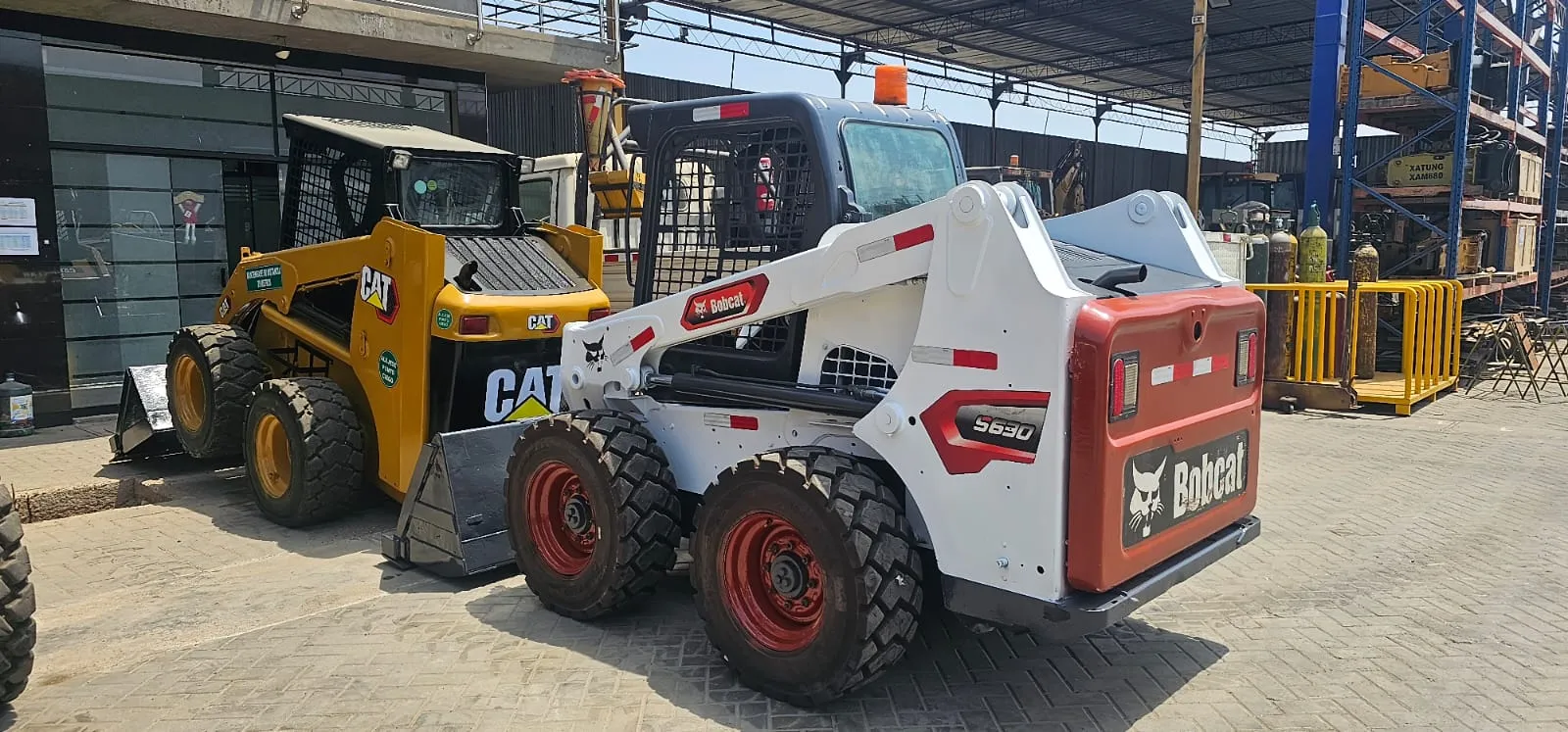 Minicargadores BOBCAT S630 (2018) - Foto # 3