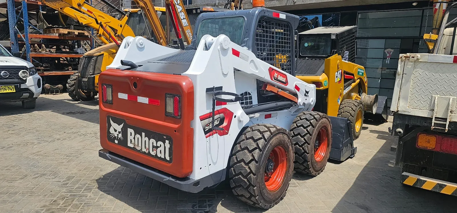 Minicargadores BOBCAT S630 (2018) - Foto # 5