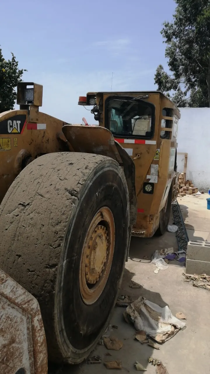 Cargador de bajo perfil CATERPILLAR R1600H (2018) - Foto # 7