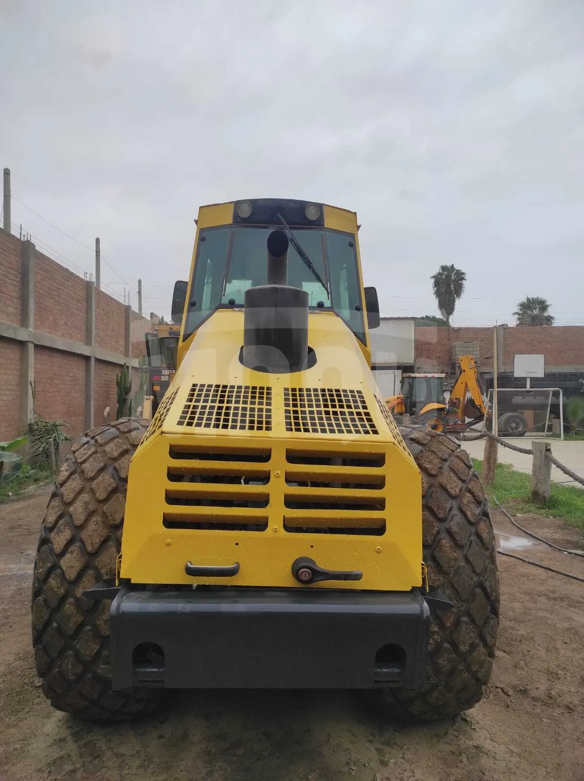 Rodillo BOMAG BW211D-40 (2014)