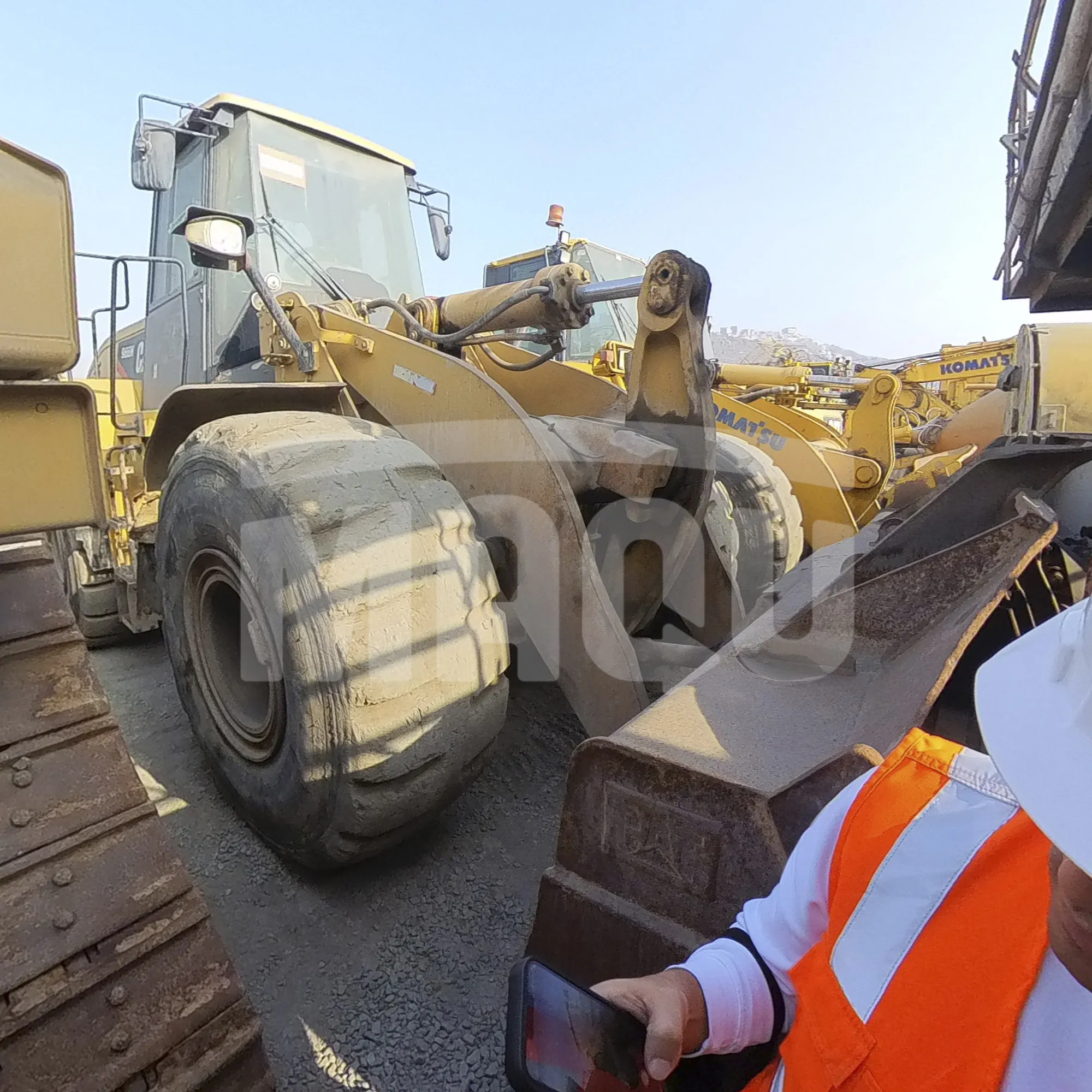 Cargador frontal CATERPILLAR 966H (2014) - Foto # 9