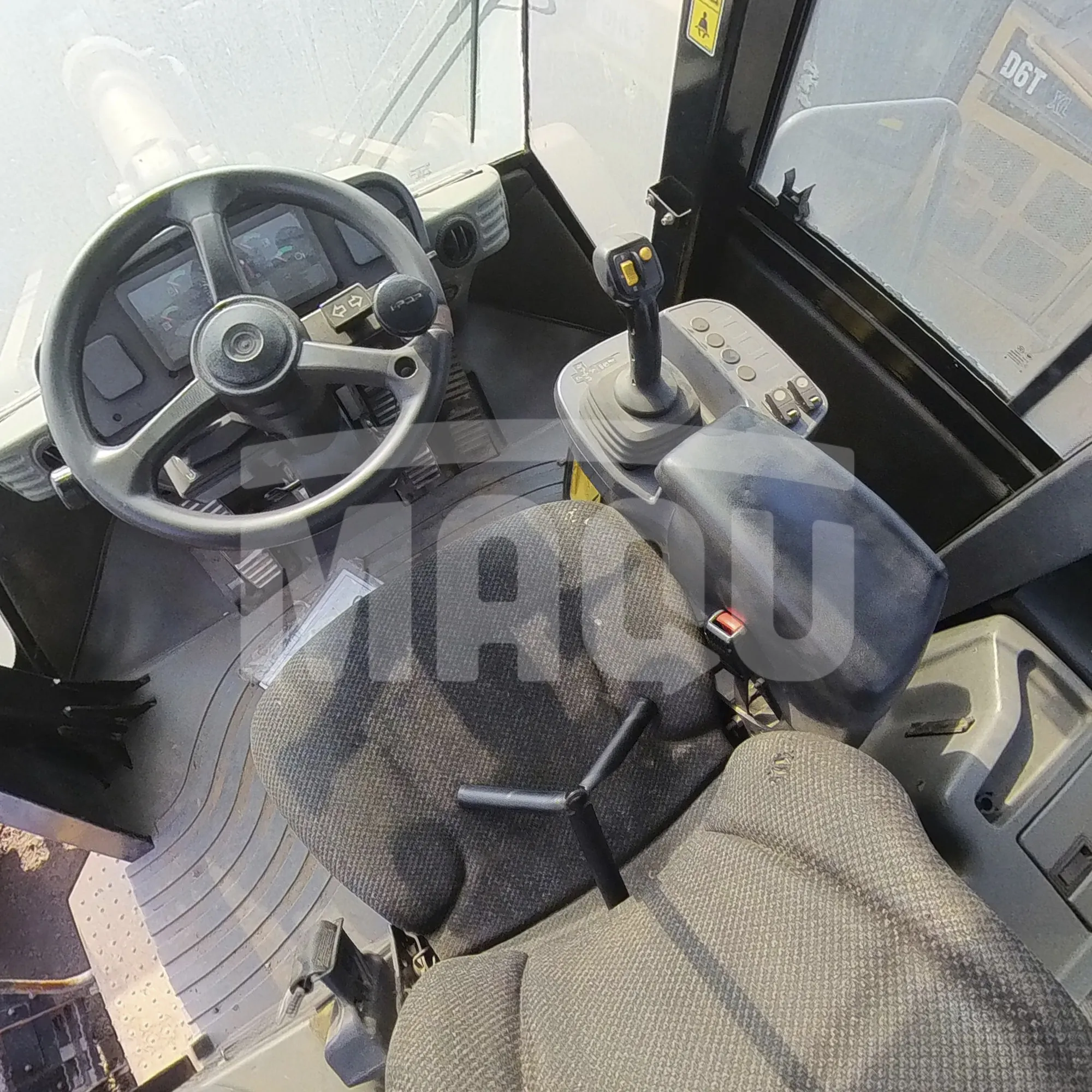 Cargador frontal CATERPILLAR 966H (2014) - Foto # 7