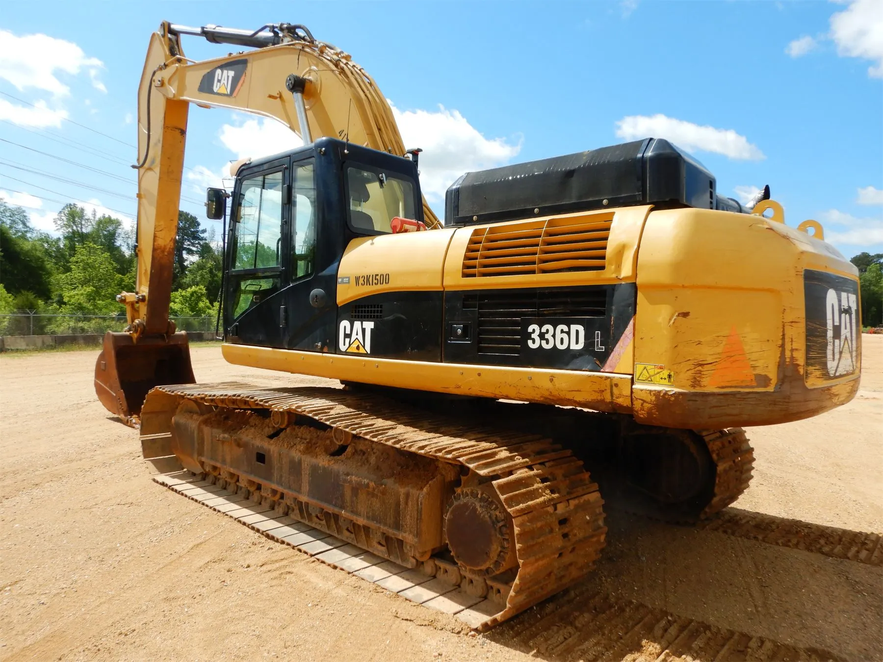 Excavadora CATERPILLAR 336DL (2015)