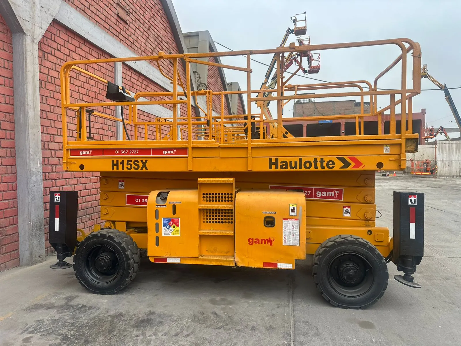 Plataforma de elevación HAULOTTE H15SX (2006) - Foto # 2