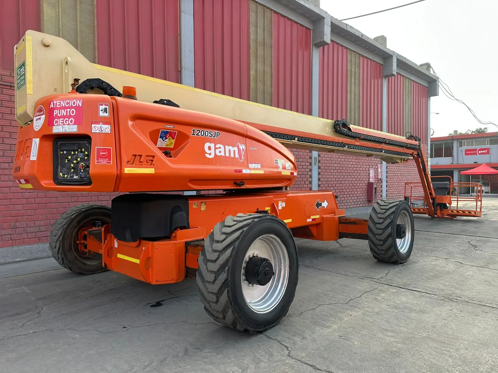 Plataforma de elevación JLG 1200SJP (2007) - Foto # 4