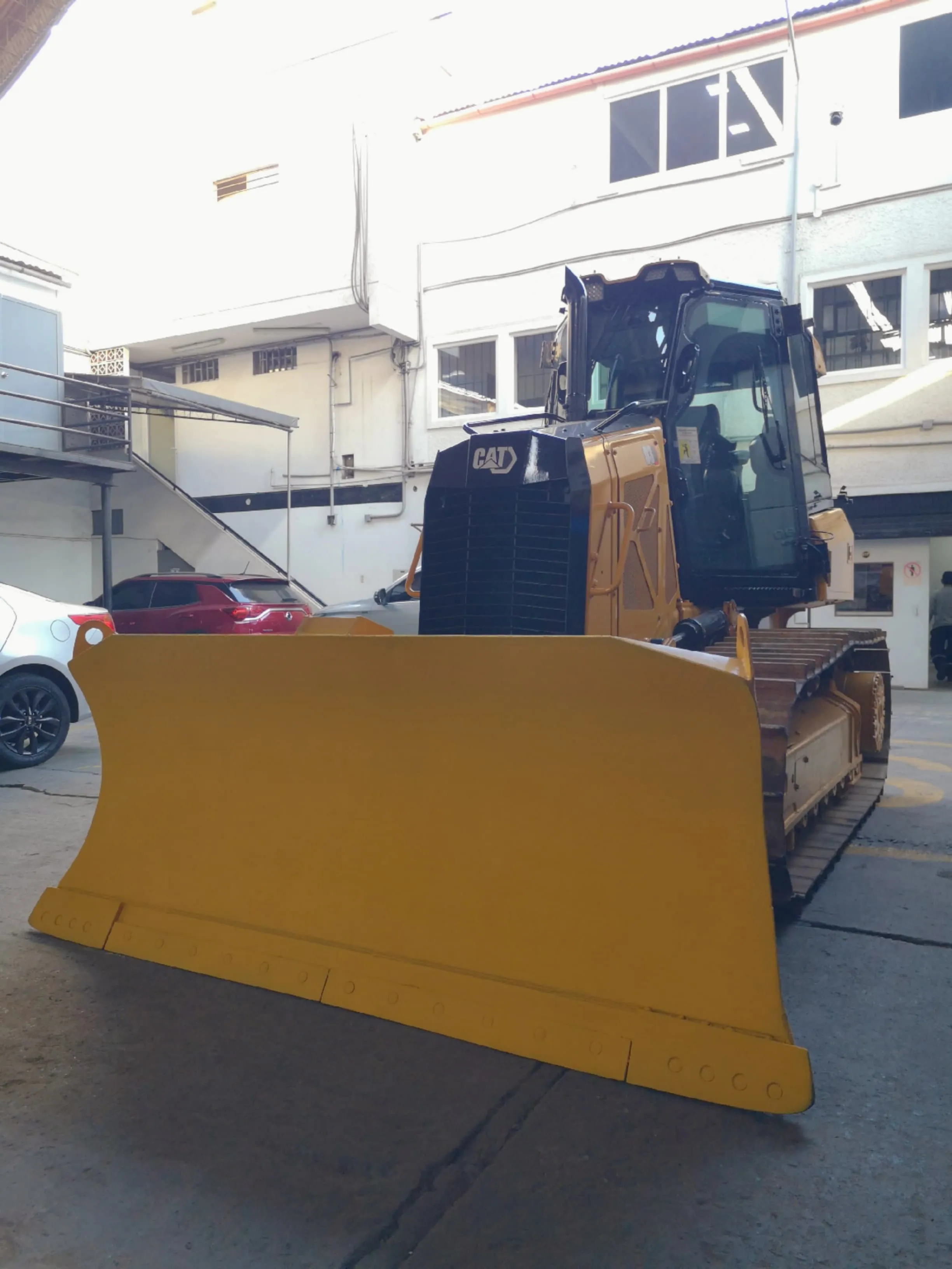 Tractor de oruga CATERPILLAR D3 (2021) - Foto # 4