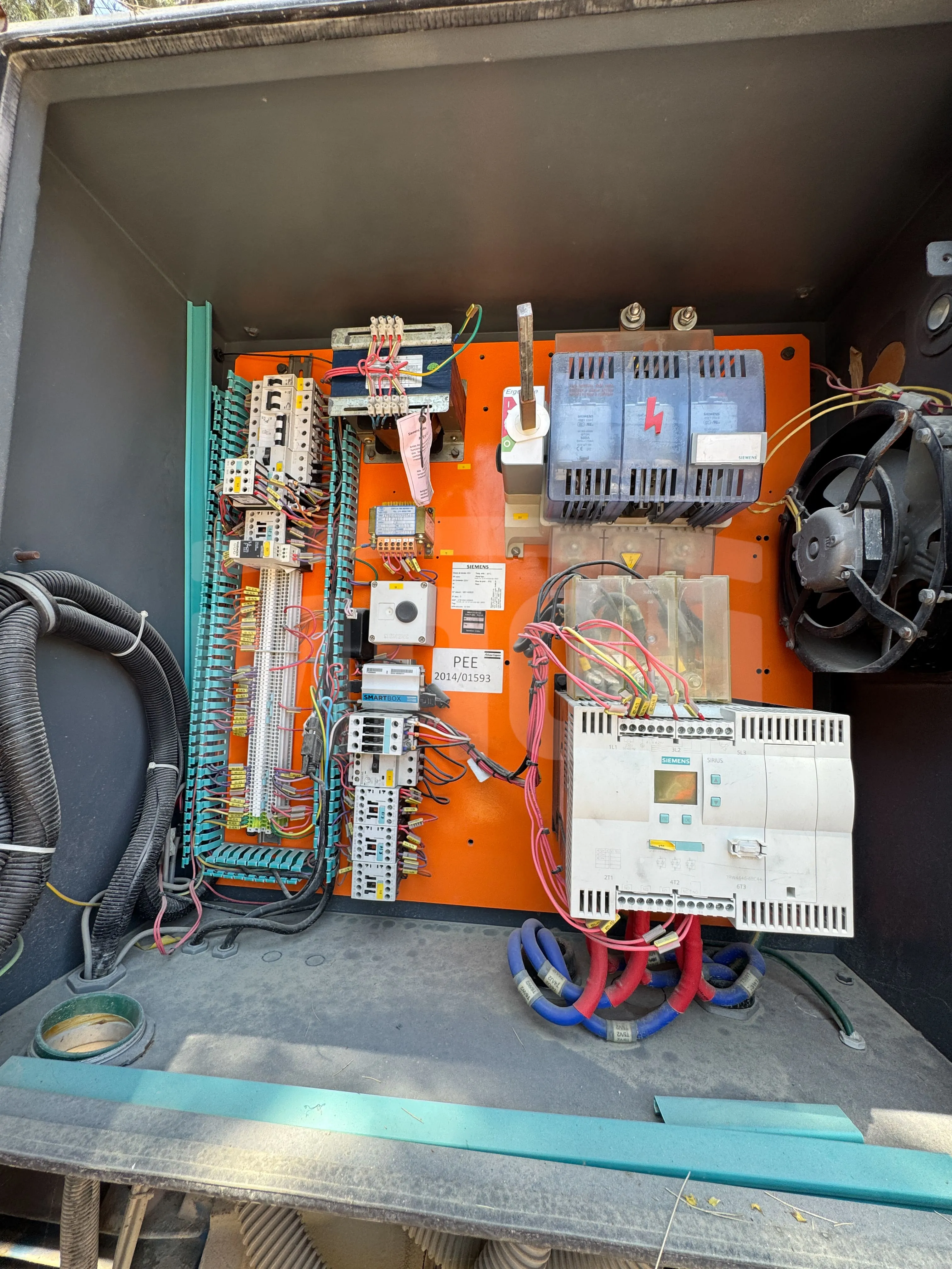 Compresora de aire ATLAS COPCO GA132 (2014)