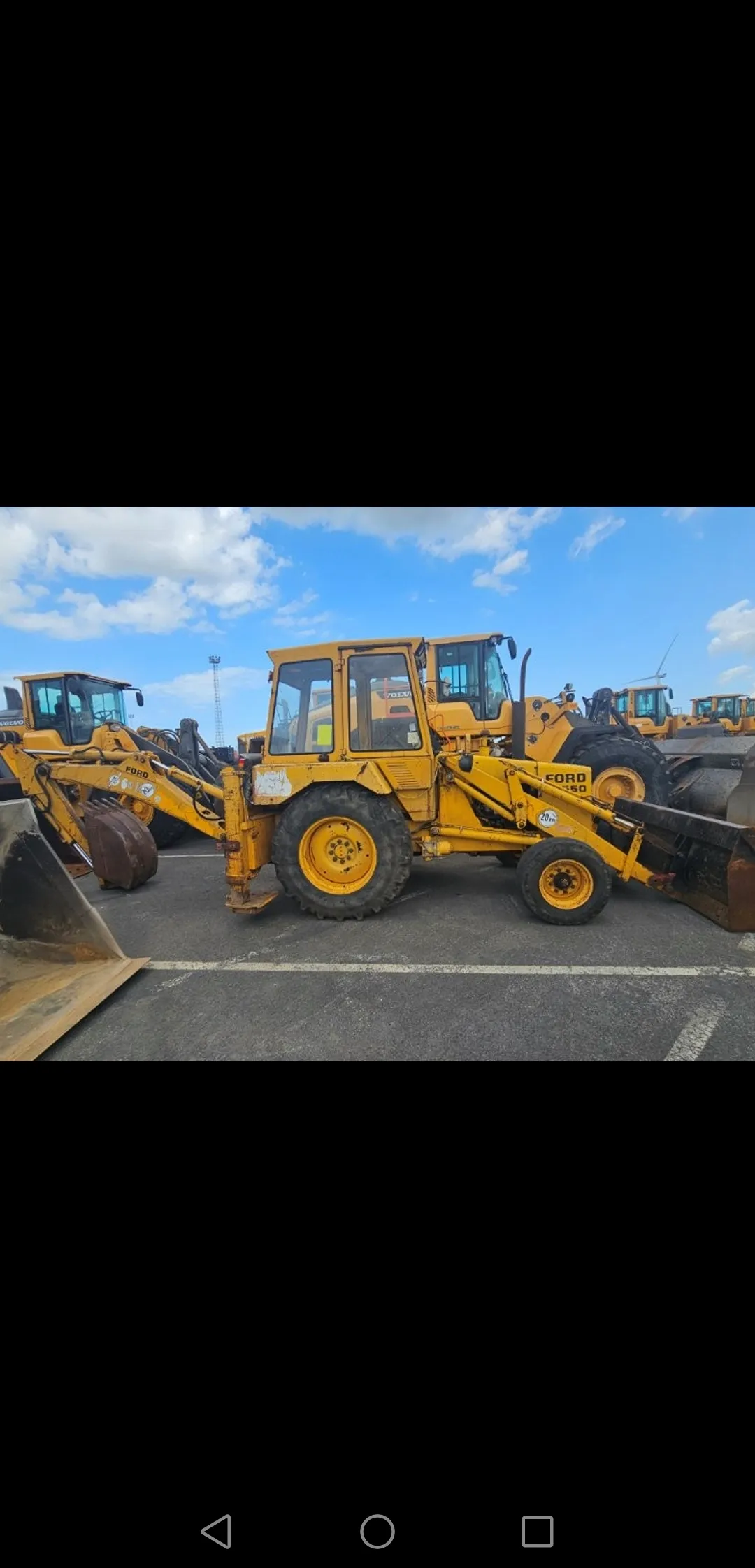 Retroexcavadora CATERPILLAR 550 FORD (1990) - Foto # 3