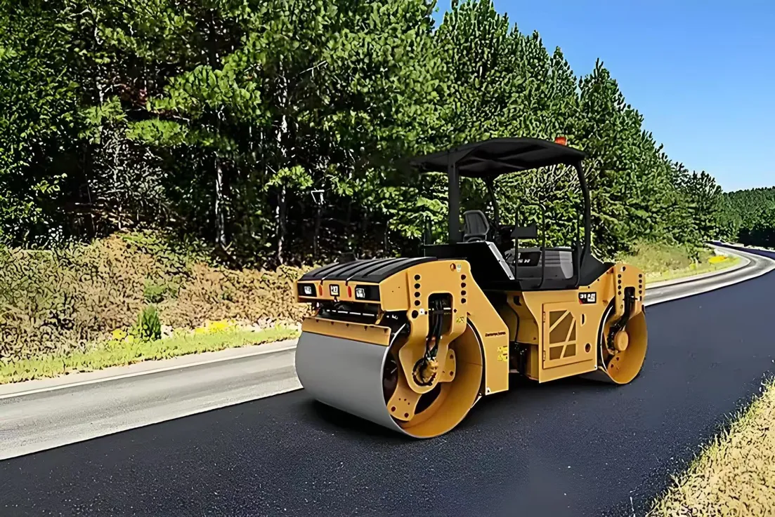Rodillo CATERPILLAR CB34B RODILLO VIBRATORIO TANDEM (2025)