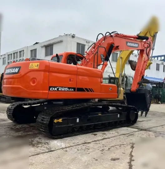 Excavadora DOOSAN 225 (2017) - Foto # 2