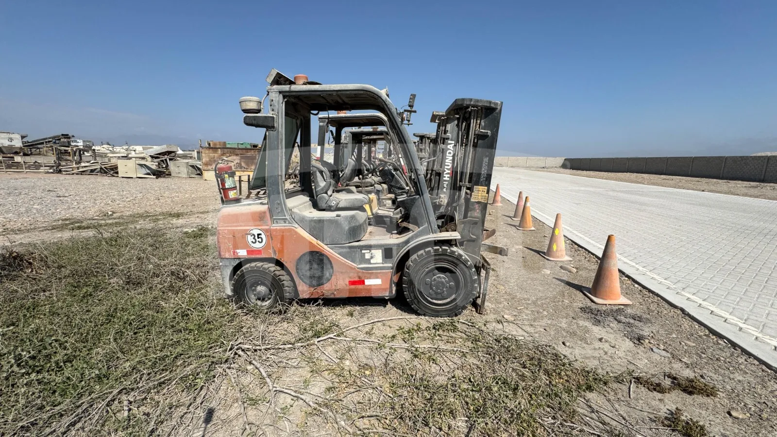 Montacargas TOYOTA 72-8FD30 (2017)