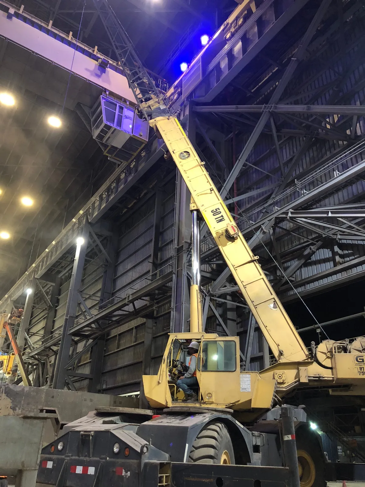 Plataforma de elevación GROVE RT (2005)