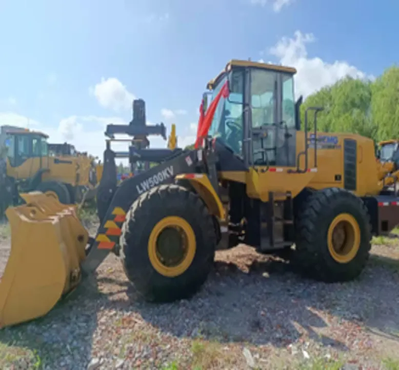 Cargador frontal XCMG LW180K (2025)