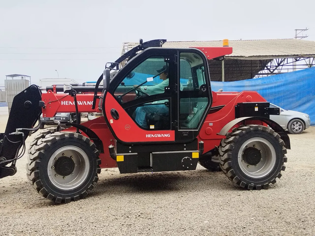 Telehandler HENGWANG HW3007 (2025) - Foto # 5