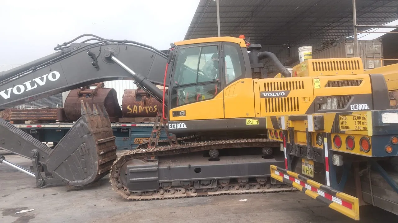 Excavadora VOLVO 380 (2020) - Foto # 2