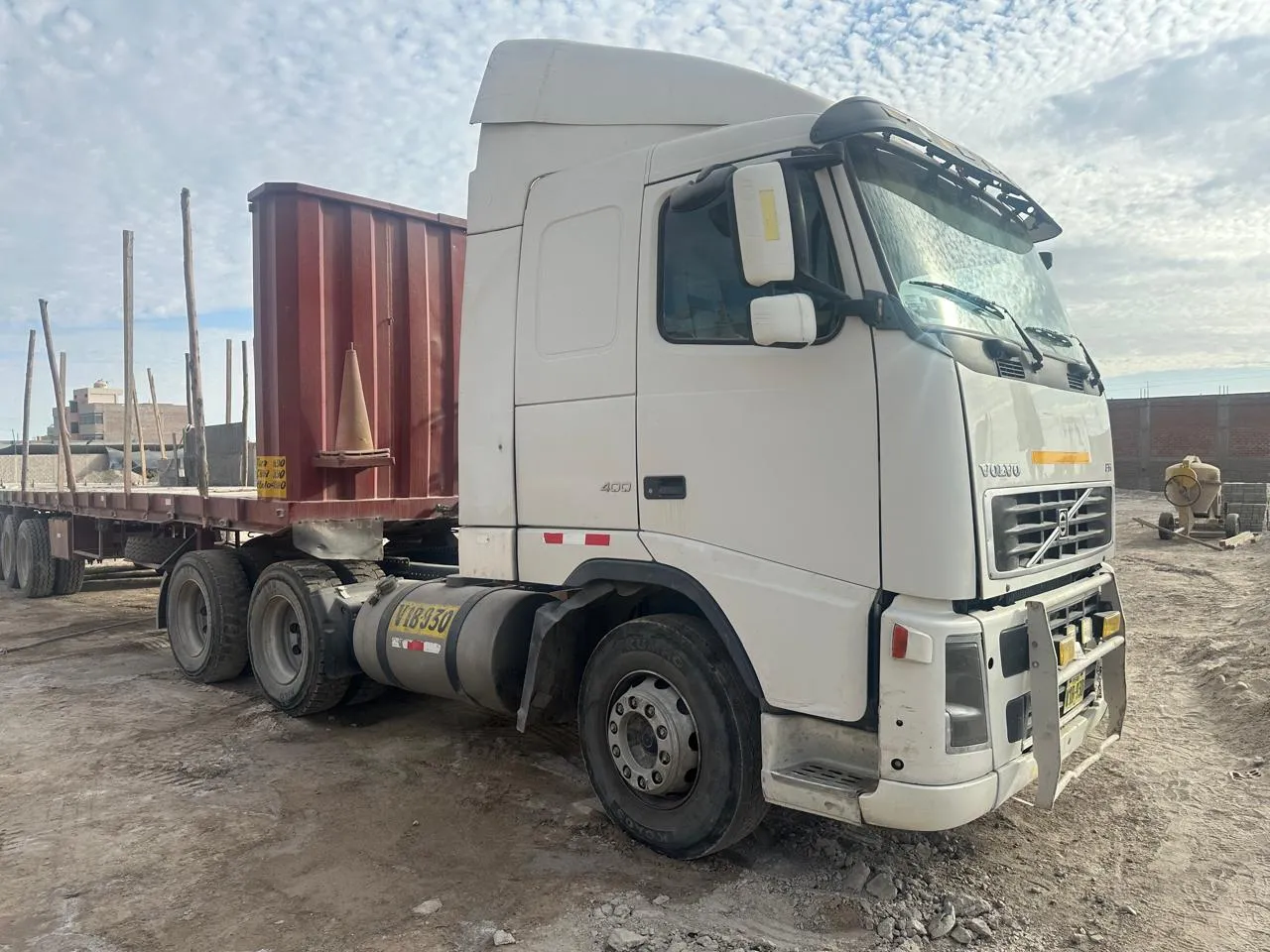 Volquete VOLVO FH 400 (2008) - Foto # 2