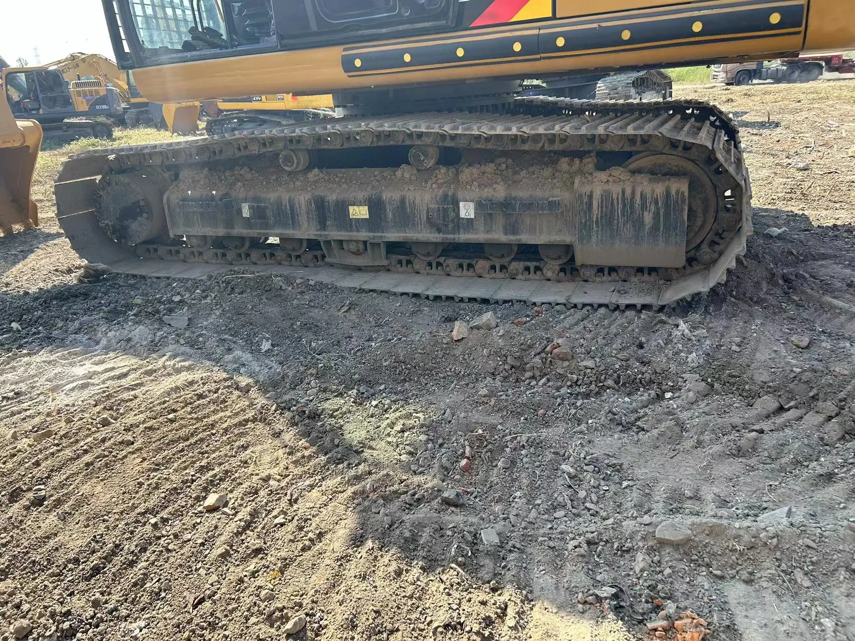 Excavadora CATERPILLAR 320 (2023) - Foto # 7