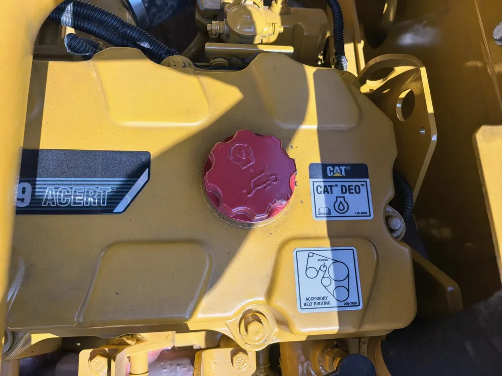 Excavadora CATERPILLAR 330D2L (2018) - Foto # 9