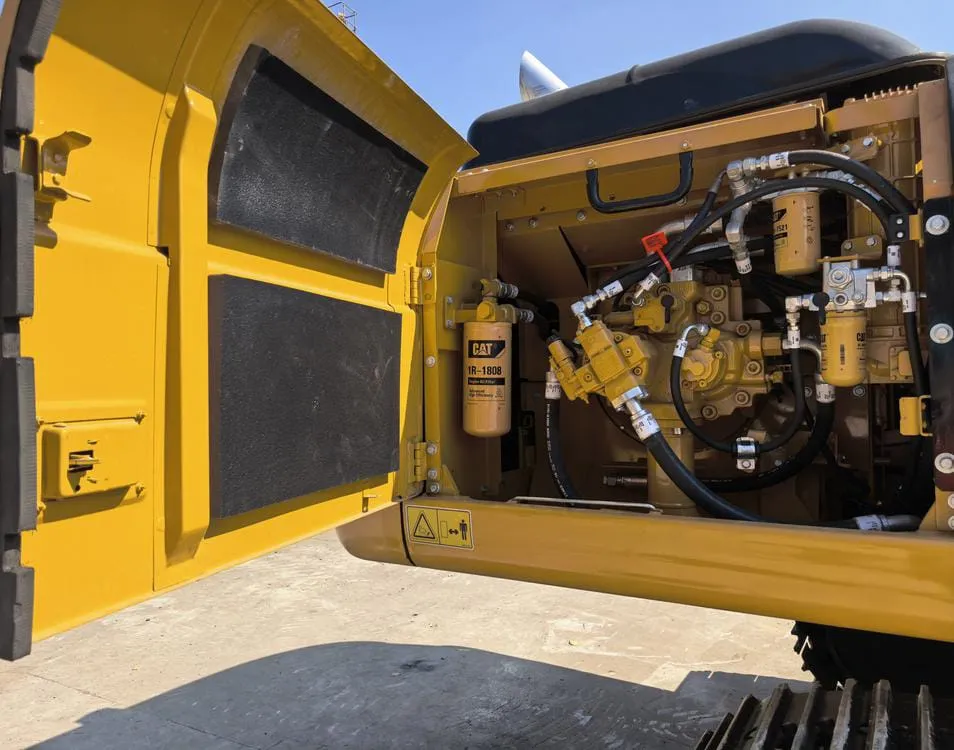 Excavadora CATERPILLAR 330D2L (2018) - Foto # 10