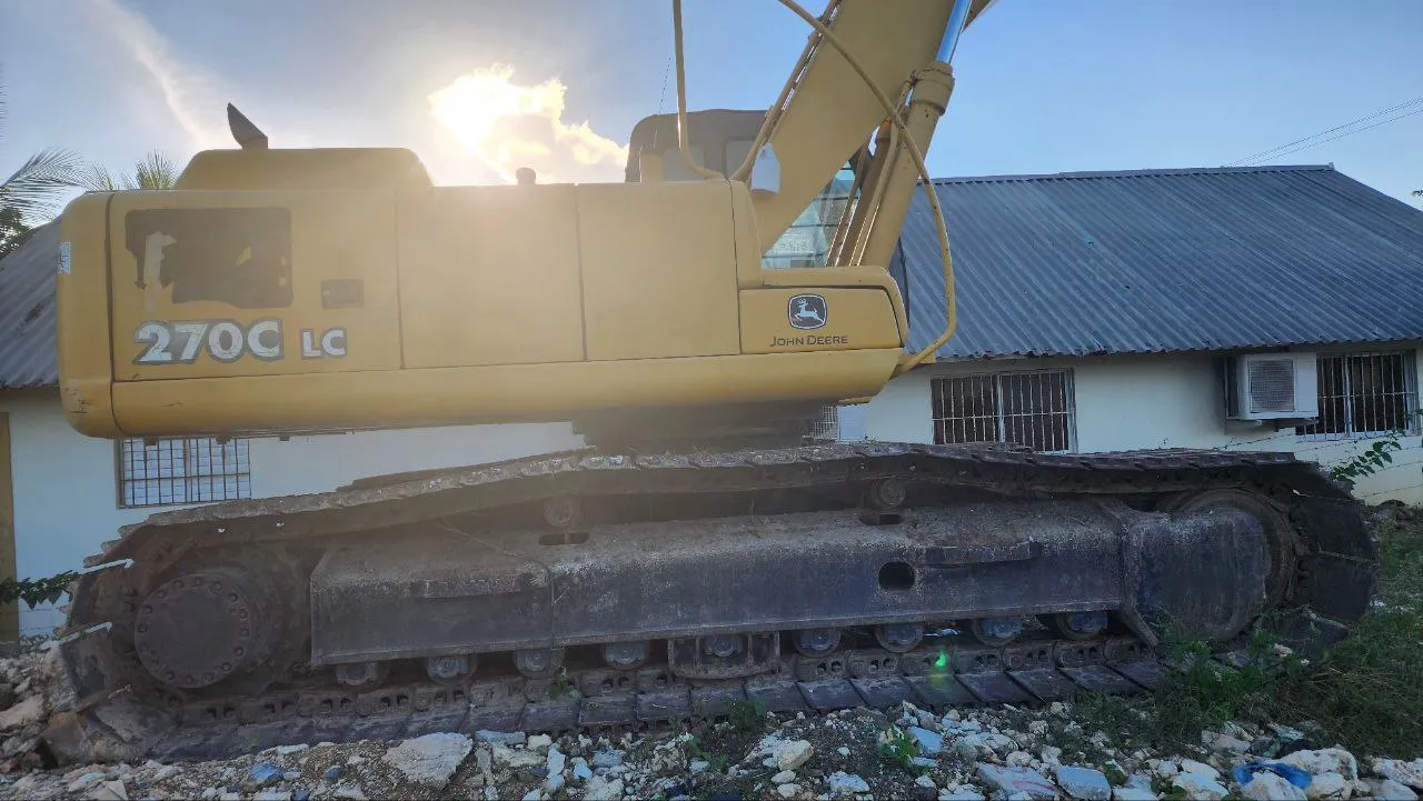 Excavadora JOHN DEERE 270C LC (2006) - Foto # 3