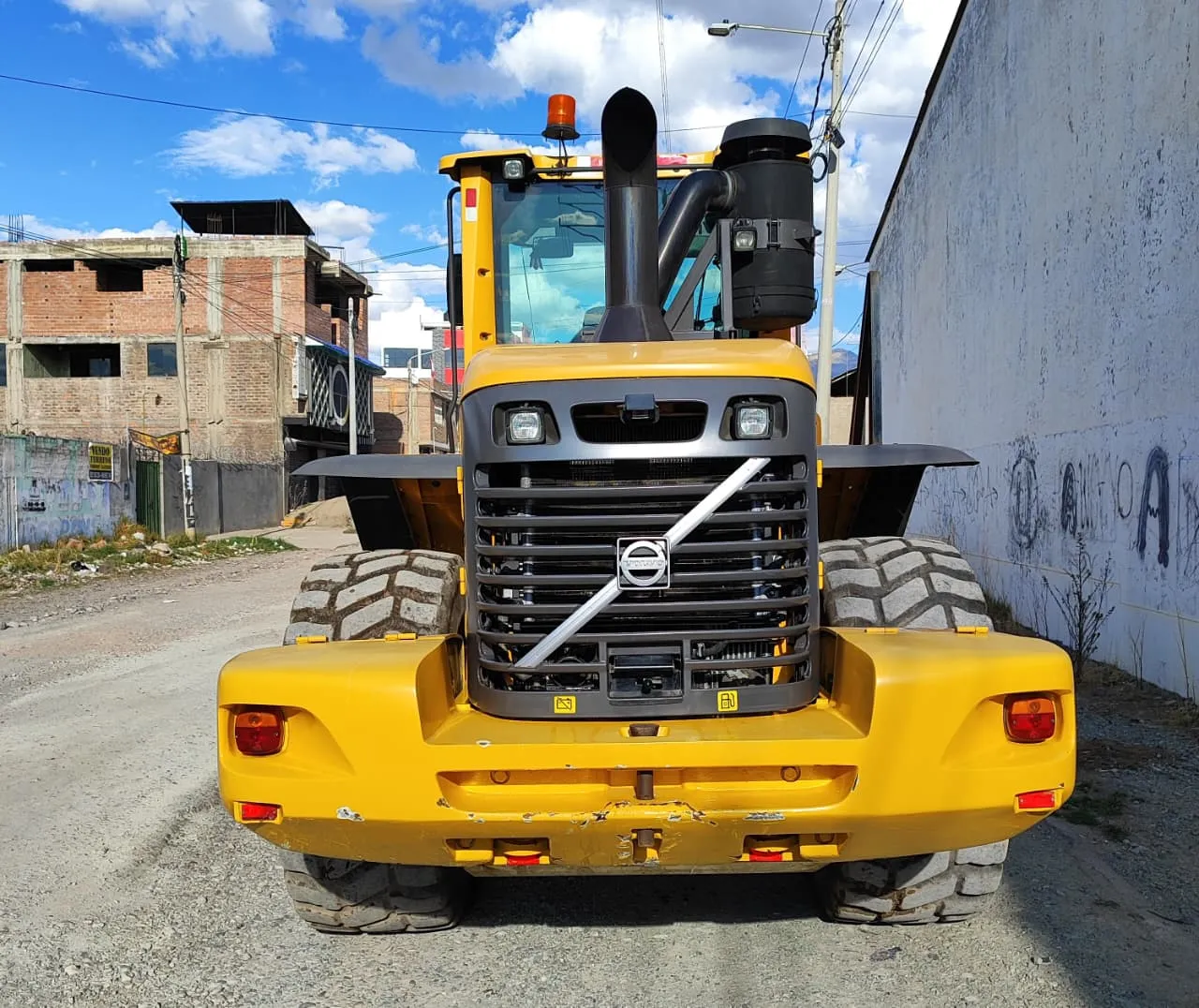 Cargador frontal VOLVO L120 F (2020) - Foto # 4