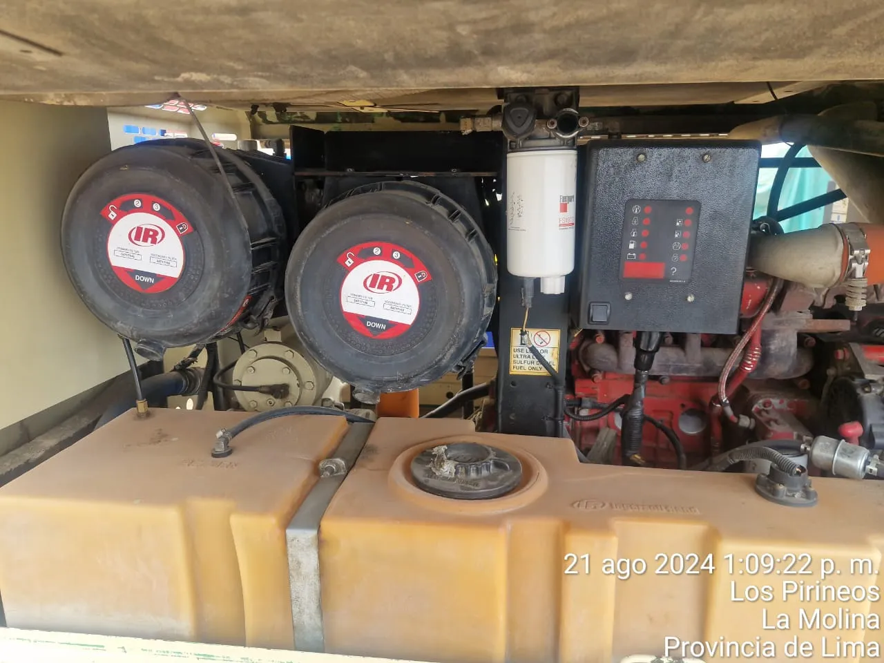 Compresora de aire DOOSAN HP 375WCU (2012) - Foto # 7