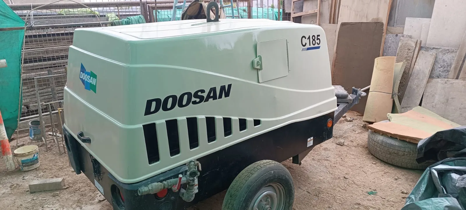 Compresora de aire DOOSAN C-185 (2017)