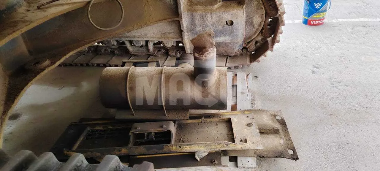 Excavadora sobre orugas KOMATSU PC350LC-8 (2013) - Foto # 2