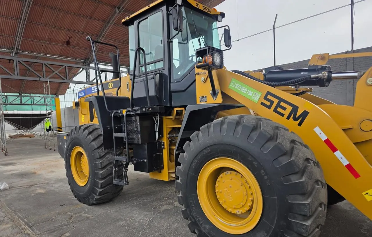 Cargador frontal SEM 656D (2023) - Foto # 4