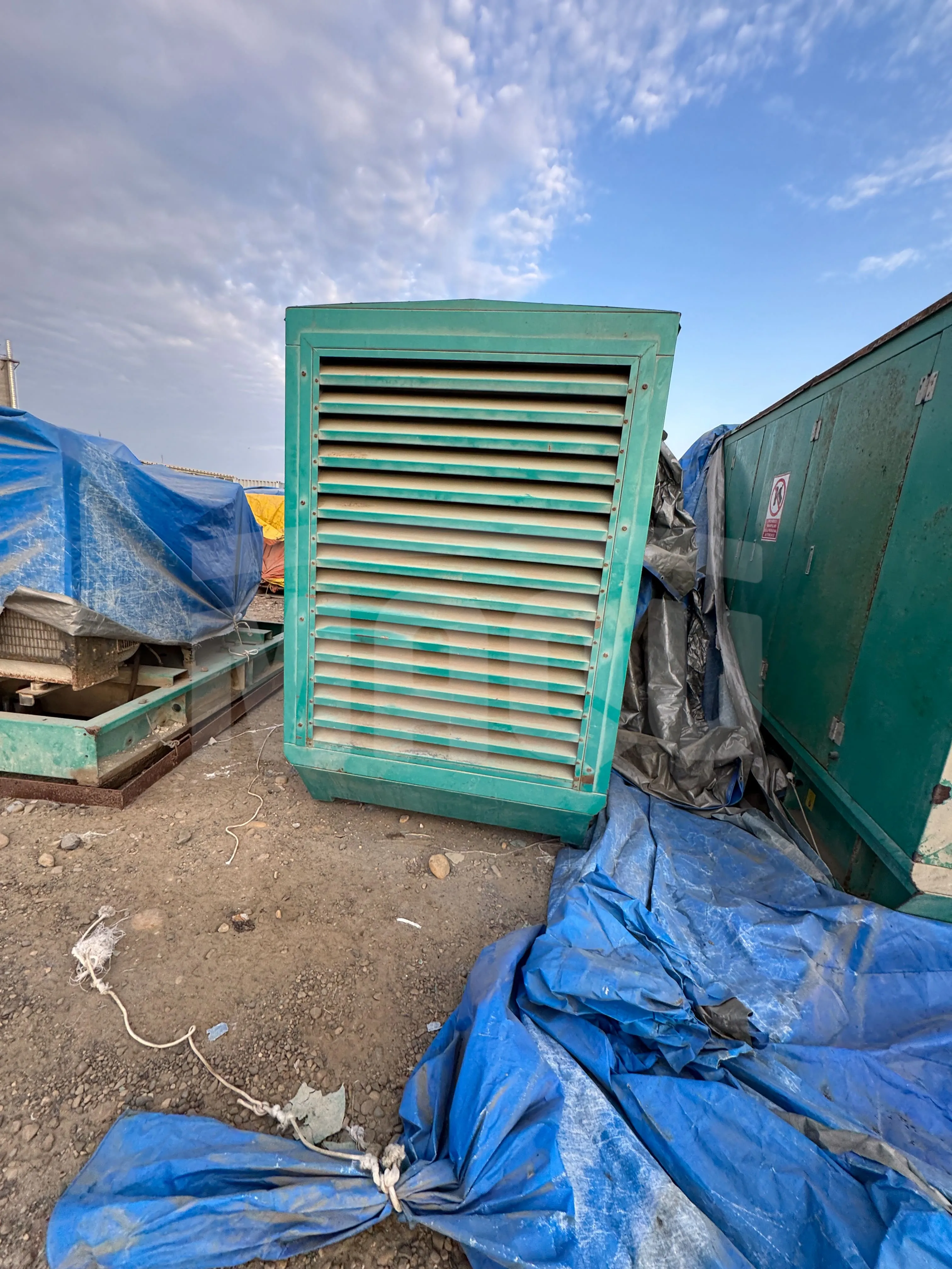 Grupo electrógeno CUMMINS C200D6 (2011) - Foto # 4