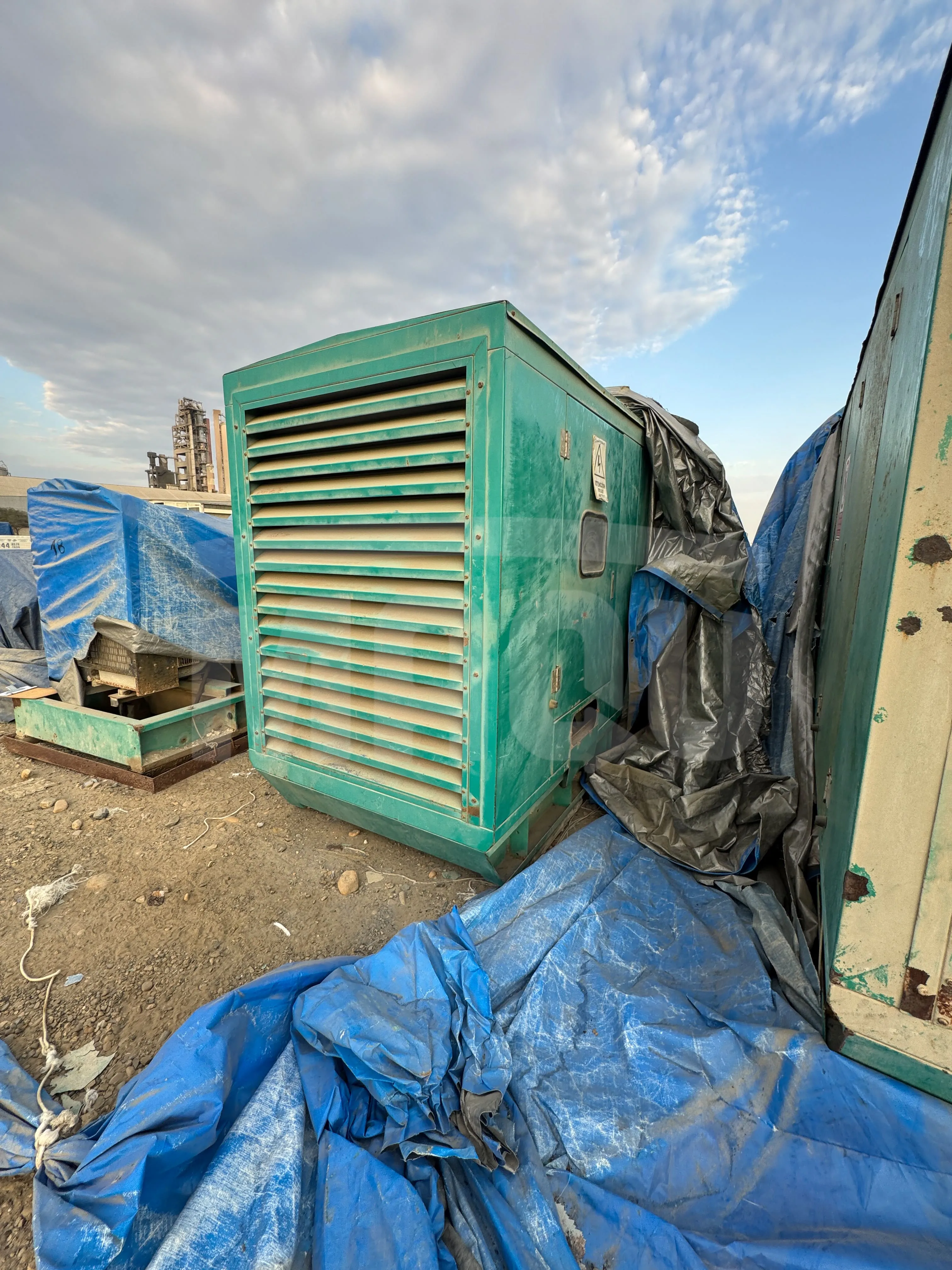 Grupo electrógeno CUMMINS C200D6 (2011)