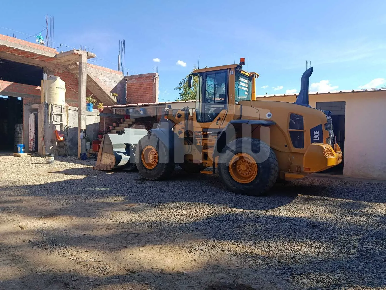 Cargador frontal VOLVO L90G (2012) - Foto # 3