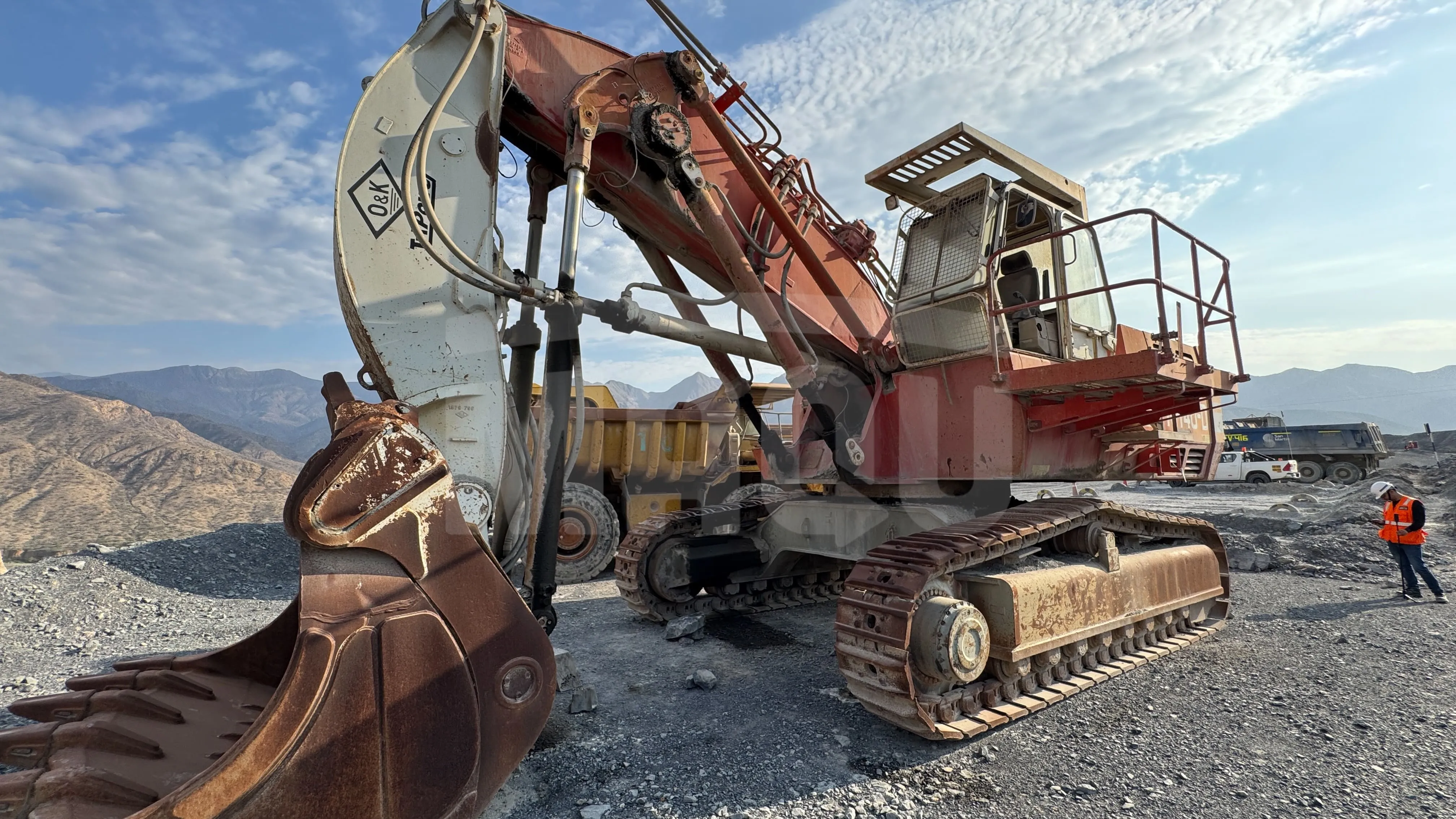 Excavadora sobre orugas O&K RH40-D (2009) - Foto # 3