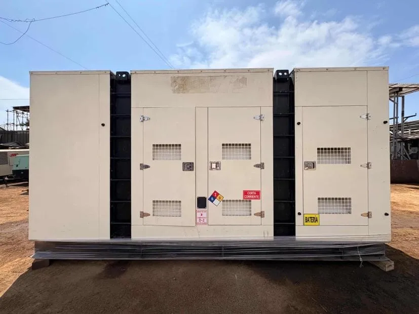 Grupo electrógeno STAMFORD PERKINS 2806A (2018) - Foto # 3