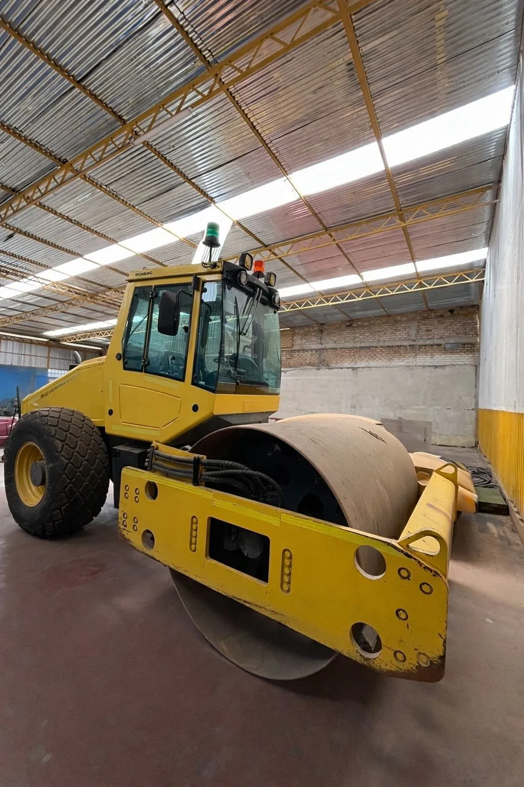 Rodillo BOMAG BW211 (2015) - Foto # 3