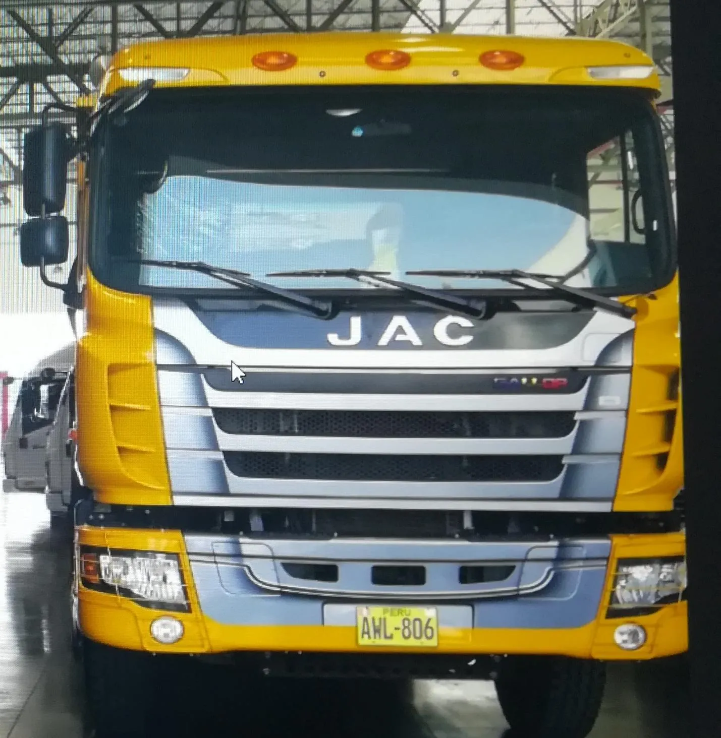 Volquete JLG HFC3252KM (2017)