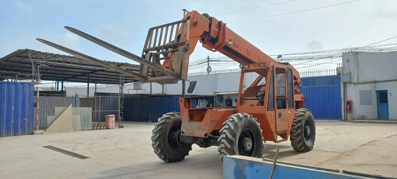 Telehandler JLG 644B-42 (2005)