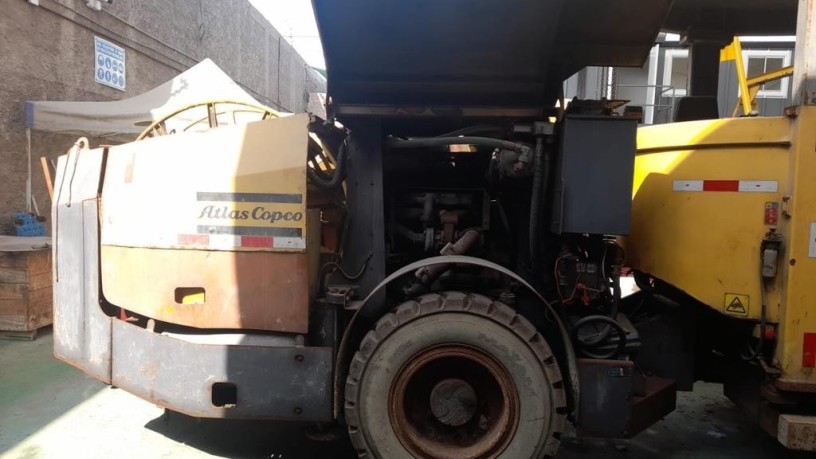 jumbo-empernador-atlas-copco-boltec-s-big-1