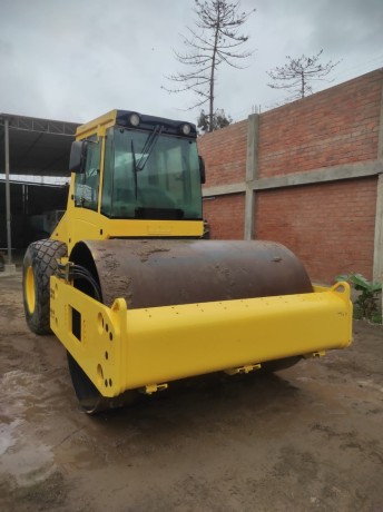 rodillo-vibratorio-bomag-bw211d-40-big-4