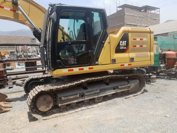 excavadora-sobre-orugas-caterpillar-320gc-big-3