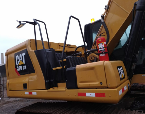 excavadora-sobre-orugas-caterpillar-320gc-big-2