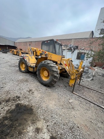 telehandler-jcb-535-big-0