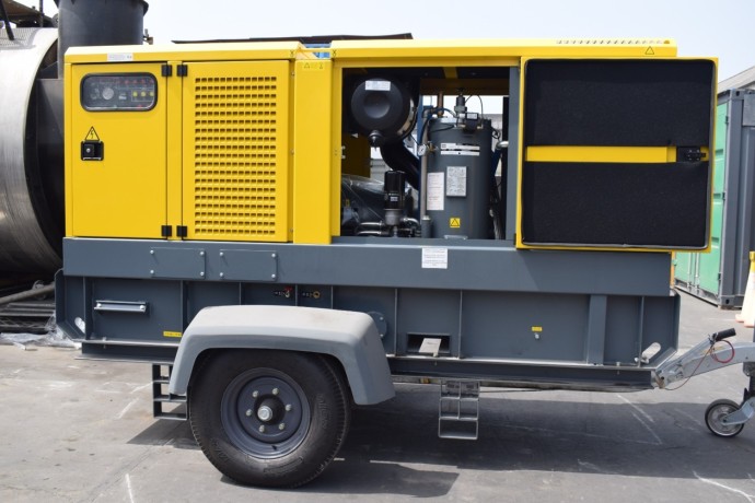 compresor-portatil-atlas-copco-eairt900-big-0